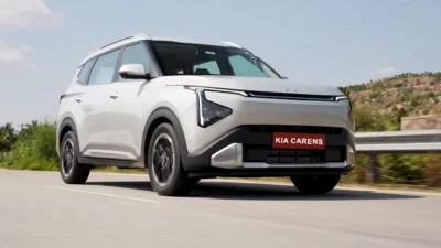 2025 Kia Carens