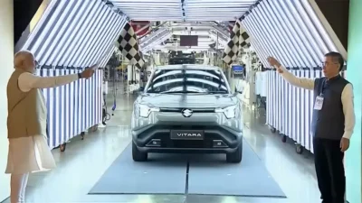 PM Modi Flags Off Maruti Suzuki e-Vitara